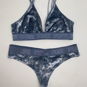 Iconic velvet pink set